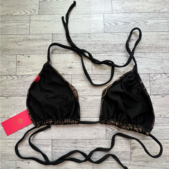 Doll.com Triangle String Bikini Top. No Size. NWT. - Picture 4 of 5